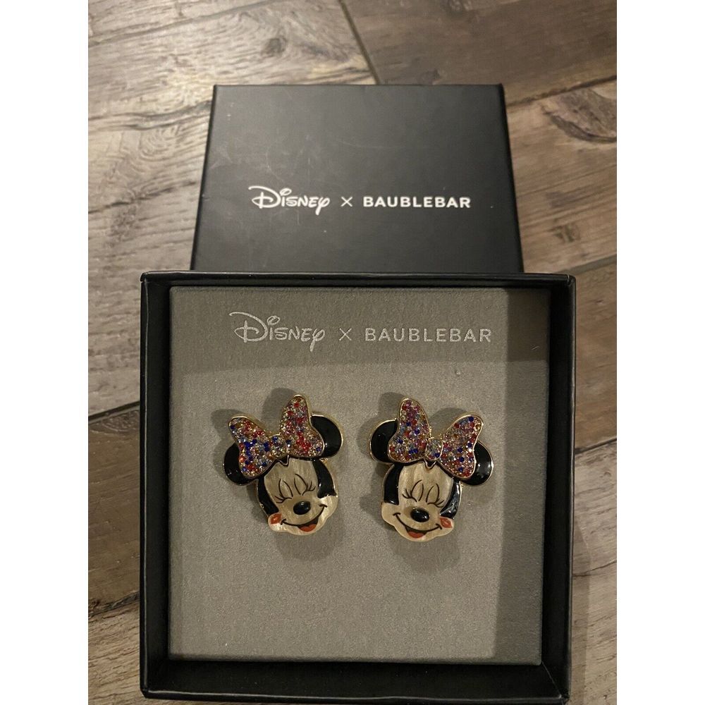 Disney X BaubleBar Minnie Mouse Earrings Valentines Day Kiss Crystal Rainbow Bow